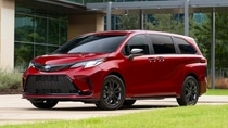 Toyota Sienna (US) Review 2025 | Top Gear